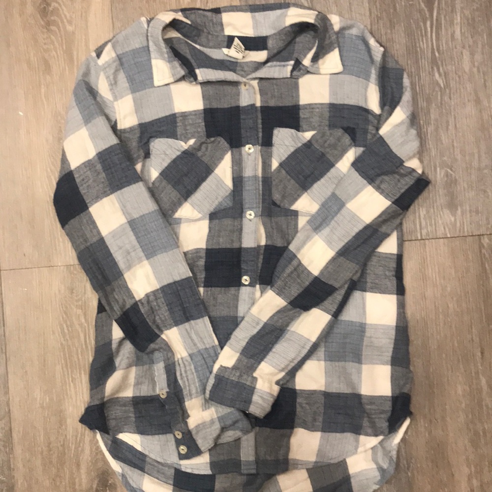 Forever 21 light blue and white flannel MED